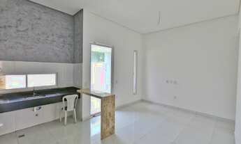 Imagem 5: Bela casa plana à venda no Centro do Eusébio - 3 quartos - Churrasqueira