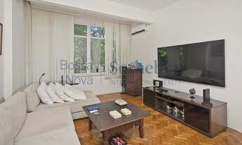 Imagem 2: Apartamento reformado com vista para o verde