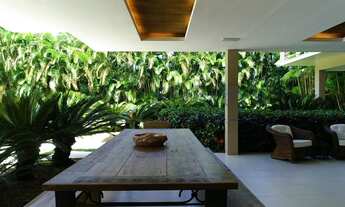 Imagem 7: Casa de condomínio integrada ao verde