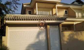 Imagem: Casa triplex Condomínio Portinari área