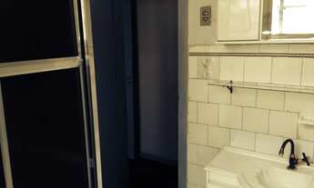 Imagem 3: Apartamento para venda tem 84 metros quadrados com 3 quartos em Centro - Niterói - RJ