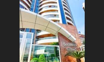 Imagem: Apartamento com 5 Suítes na Orla da Ponta