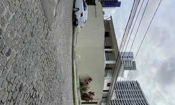 Imagem: R.C Casa residencial no poço da panela