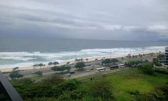 Imagem 6: Apartamento para aluguel e venda possui 54 metros quadrados com 1 quarto