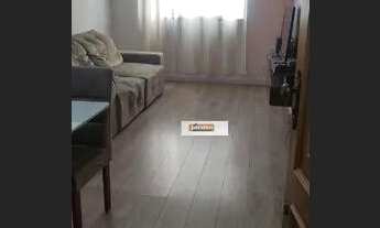 Imagem 5: Apto Val Paraiso Reformado - OPORTUNIDADE - 2 ds ,sl 2amb, coz. com A/E, 1 gar, financio