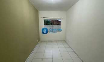 Imagem 6: Apartamento térreo, com quintal, semimobiliado, 02 dormitórios, 02 vagas, no bairro Aririú