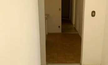 Imagem 4: VENDO casa na Rua do COLISEU