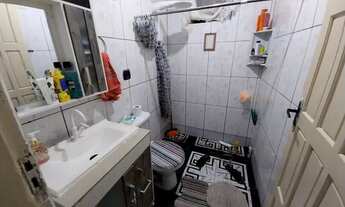 Imagem 3: 2 casas Casa com 5 dormitórios