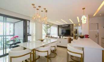 Imagem 2: Apartamento para venda com 138 metros quadrados com 3 quartos em Centro - Florianópolis