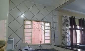 Imagem 4: Jacarei - Casa Padrão - Parque Imperial