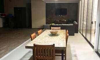 Imagem 7: Casa para Venda em Ananindeua, Atalaia, 4 dormitórios, 4 suítes, 4 banheiros, 2 vagas