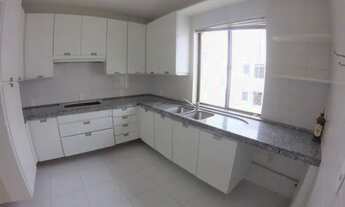 Imagem 5: Lindo Apartamento, com 2 vagas de garagem. Alto padrão na Alameda Blumenau