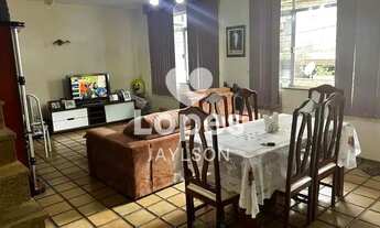 Imagem 4: Casa de Vila-À VENDA-Inhaúma-Rio de Janeiro-RJ