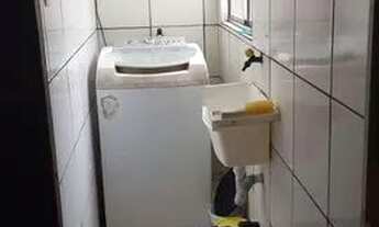 Imagem 5: Cód. 415/3844 Doron Casa 2/4 com suíte e Varanda 1º Andar Nascente