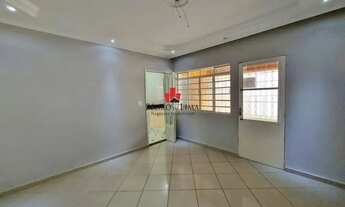 Imagem 2: Casa Térrea de 2 Dormitórios e 3 Vagas na Penha