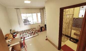 Imagem 6: Sobrado para venda tem 3600 metros quadrados com 4 quartos