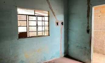 Imagem 2: Casa com 02 Dormitórios e 02 banheiros à Venda,90 m² por 130.000 - São Gonçalo - Taubaté