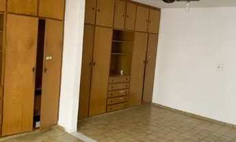 Imagem 5: VENDO casa na Rua do COLISEU