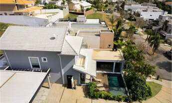 Imagem 2: Venha morar em uma casa moderna e luxuosa!