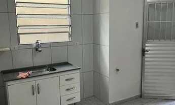 Imagem 3: Casa para aluguel possui 100 metros quadrados com 2 quartos em Ayrosa - Osasco - SP