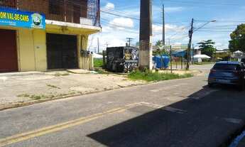 Imagem 2: Ponto comercial Galpão / depósito com 2 vagas na garagem