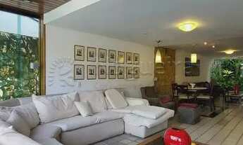 Imagem 5: Excelente casa localizada em Candeias, ao lado do Café Fridda com 350m²