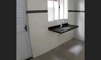 Imagem 2: Sobrado em condomínio novo