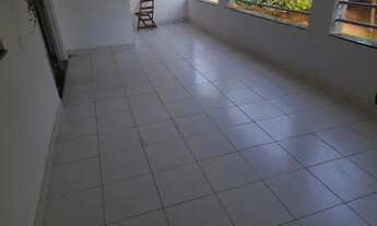 Imagem: Aluga-se sobrado, 1 ap parte do meio