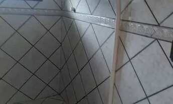 Imagem 3: Alugo quitinete Casa com 1 dormitório