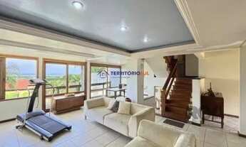 Imagem 6: Casa em Porto Alegre, no bairro Ipanema, com 3 dormitório(s), à venda