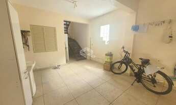 Imagem 5: Ampla casa à venda no bairro Vila João Pessoa em Porto Alegre