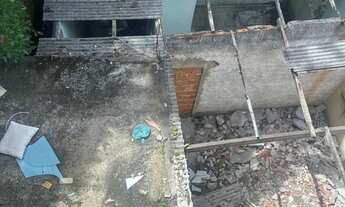 Imagem 2: Vendo essa casa no centro de Belford Roxo