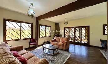 Imagem: Casa para aluguel, 8 quartos, 2 suítes