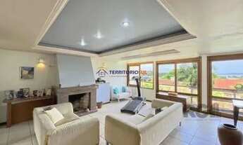 Imagem 3: Casa em Porto Alegre, no bairro Ipanema, com 3 dormitório(s), à venda