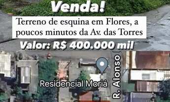 Imagem: Flores - terreno de esquina