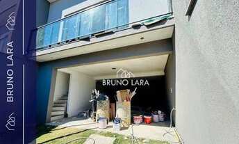 Imagem: Casa à venda em Betim, Bairro Jardim das