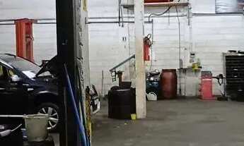 Imagem 6: Centro Automotivo em Goiânia - R$ 380.000,00