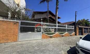 Imagem: Casa em Rua Carlos Gomes - Jardim Ribamar