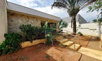 Imagem 3: Casa Residencial com 3 dormitórios, 302 m² - venda ou aluguel - Vila Medon - Americana/SP