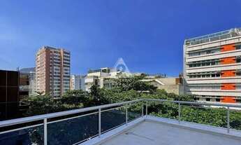 Imagem 7: Espetacular Cobertura no Leblon: 3 Quartos, Vista Mar e 2 Vagas