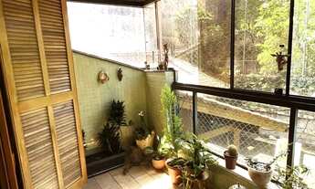 Imagem 6: Apartamento com 3 dormitórios, sendo 1 suíte, lareira e 2 vagas no Menino Deus