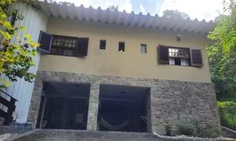 Imagem 2: Imóvel para aluguel e venda tem 300 metros quadrados com 5 quartos