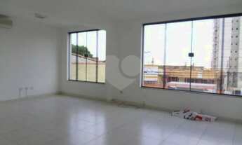 Imagem 6: Prédio inteiro com 1 quartos para locação em Vila Mazzei - SP