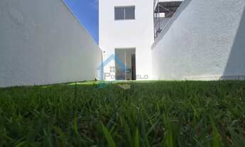 Imagem 2: Casa Geminada para Venda em Betim, Ponte Alta, 2 dormitórios, 1 suíte, 2 banheiros, 2 vaga