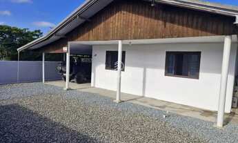 Imagem 5: Casa ampla, grande quintal com 3 quartos localizada no bairro Itajuba em Barra Velha - SC