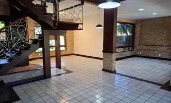 Imagem 5: Vende-se ou Aluga-se Casa Ampla com Suite com 5 quartos em Piatã - Salvador - BA