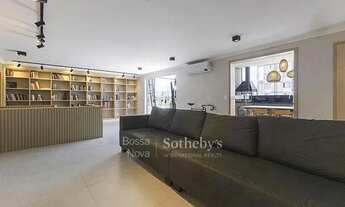 Imagem 7: Cobertura mobiliada com piscina privativa no Campo Belo