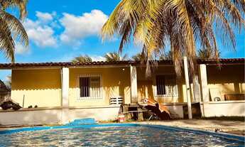 Imagem: Casa na praia de Catuama