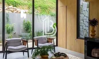 Imagem 5: Casa em Condomínio Fechado em São Roque, 550m² com 3 Suítes e Muito Lazer