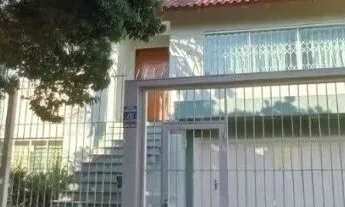 Imagem 4: Casa em PORTO ALEGRE - RS